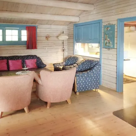 Holiday home Holiday Vikersund Badstuvika Iii